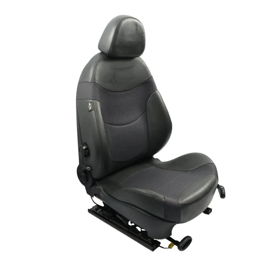 Fotel Sport Lewy Przód Pół Skóra do Mini R50 R53 o numerze 7073003 Mini R50 R53 Fotel Sport Lewy Przód Pół Skóra - SKU 7073003-2 - Numer Części 7073003