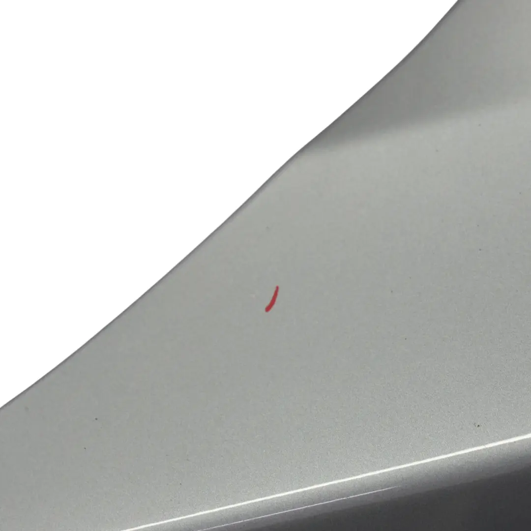 Parafango Pannello Laterale Anteriore Sinistro Grigio Spazio A52 per BMW E60 E61 con numero di parte 7111429 BMW E60 E61 Parafango Pannello Laterale Anteriore Sinistro Grigio Spazio A52 - SKU 7111429-SCG - Numero di parte 7111429