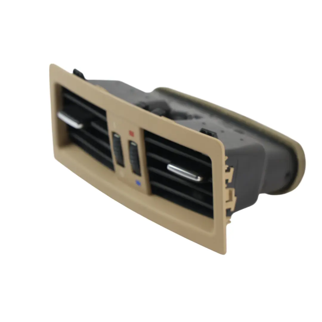Griglia Ventilazione Console Centrale Posteriore Beige per BMW E90 E91 con numero di parte 7129556 BMW E90 E91 Griglia Ventilazione Console Centrale Posteriore Beige - SKU 7129556 - Numero di parte 7129556