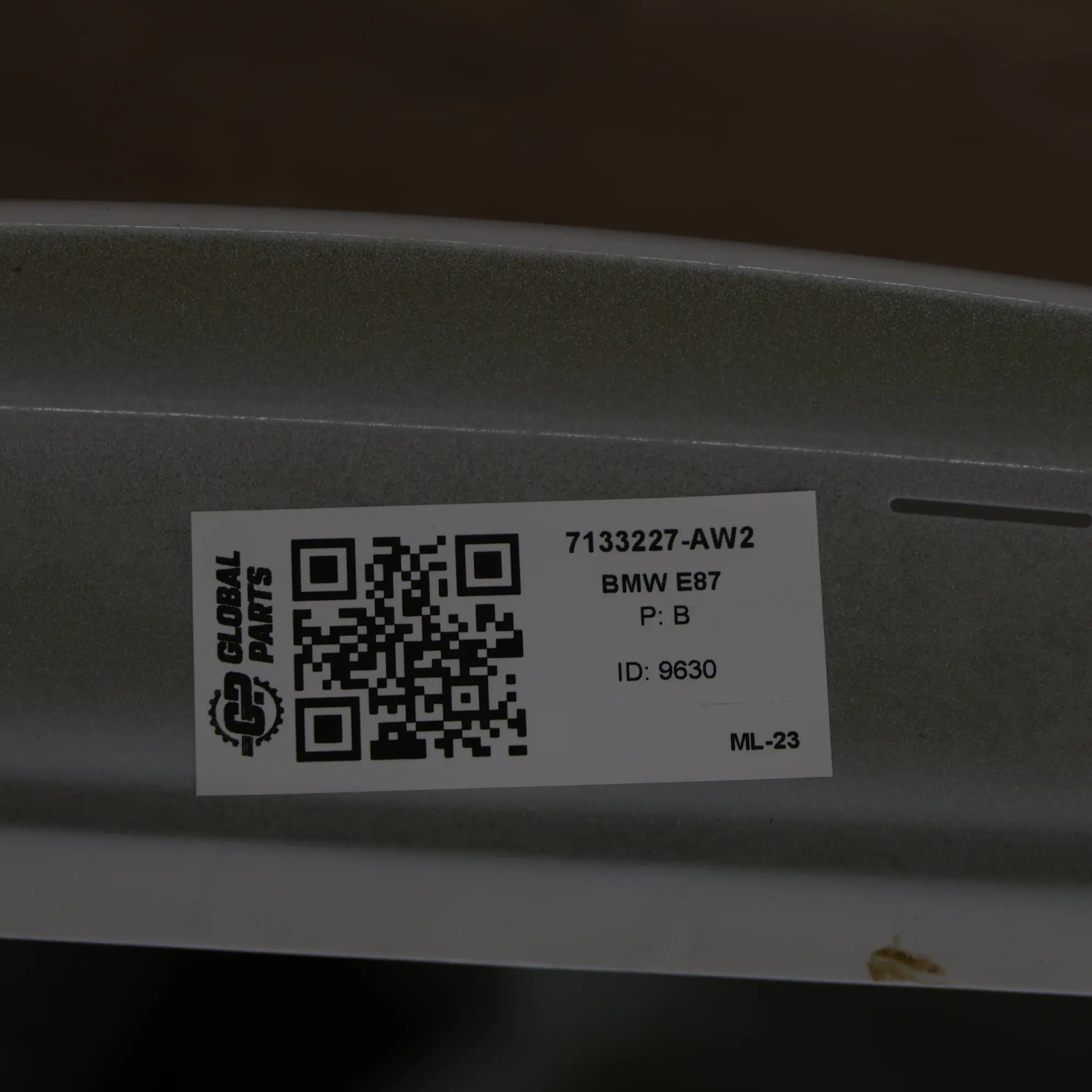 BMW E81 E87 Pannello laterale parafango anteriore sinistro Alpinweiss White 300