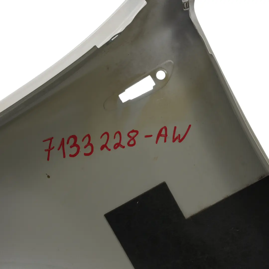 Side Panel Wing Fender Front Right O/S Alpinweiss 3 White - 300 to BMW E81 E87 with Part number 7133228 BMW E81 E87 Side Panel Wing Fender Front Right O/S Alpinweiss 3 White - 300 - SKU 7133228-AW - Part number 7133228
