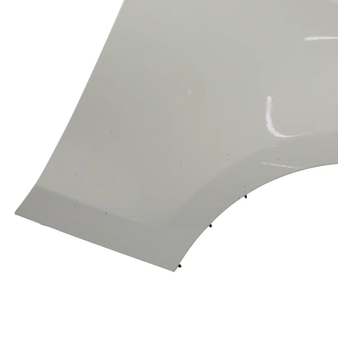 BMW E81 E87 Panel Lateral Guardabarros Delantero Derecho Alpinweiss Blanco - 300 - SKU 7133228-AW - Número de pieza 7133228