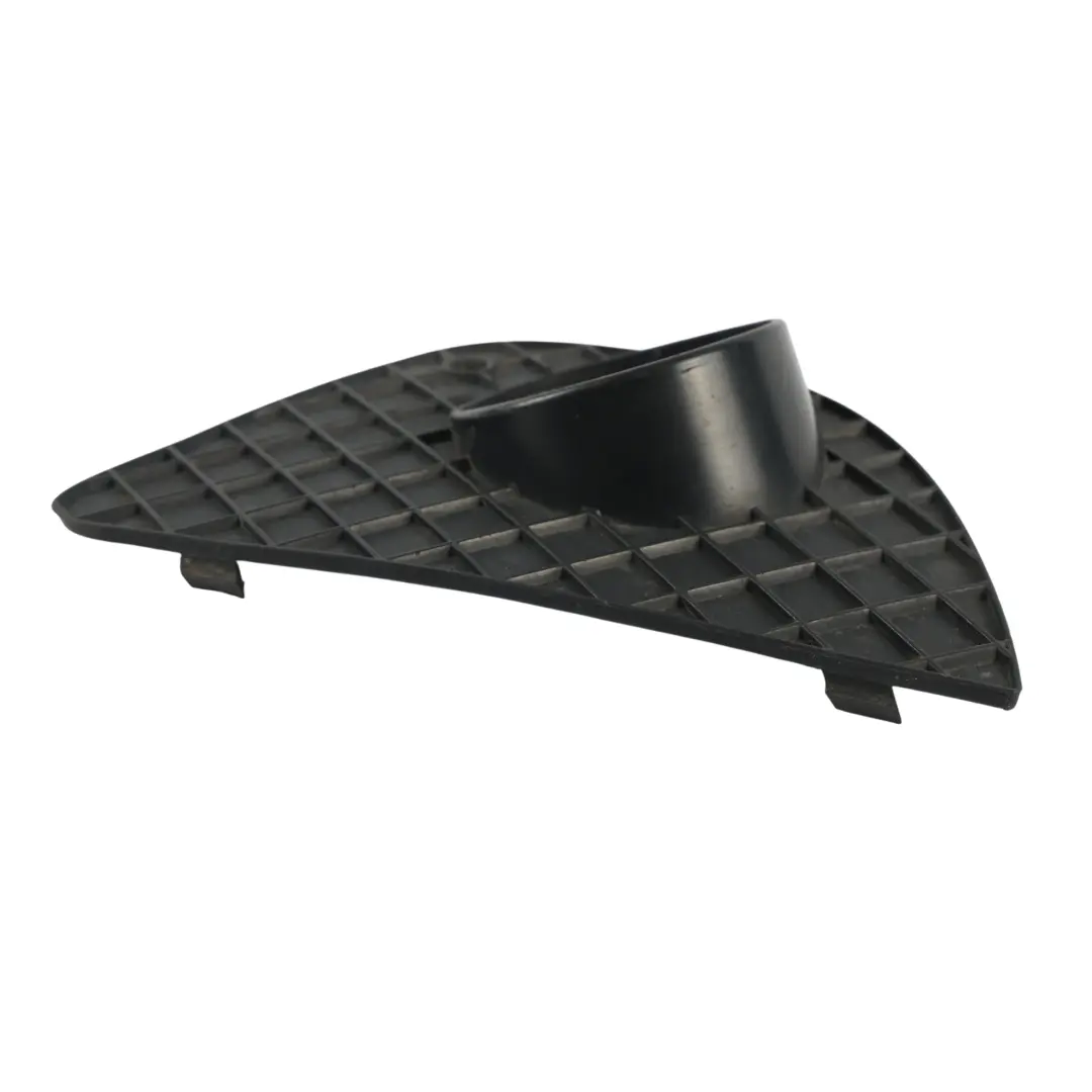 Supporto Copertura Fendinebbia Paraurti Anteriore Sinistro per BMW E46 con numero di parte 7147529 BMW E46 Supporto Copertura Fendinebbia Paraurti Anteriore Sinistro - SKU 7147529 - Numero di parte 7147529