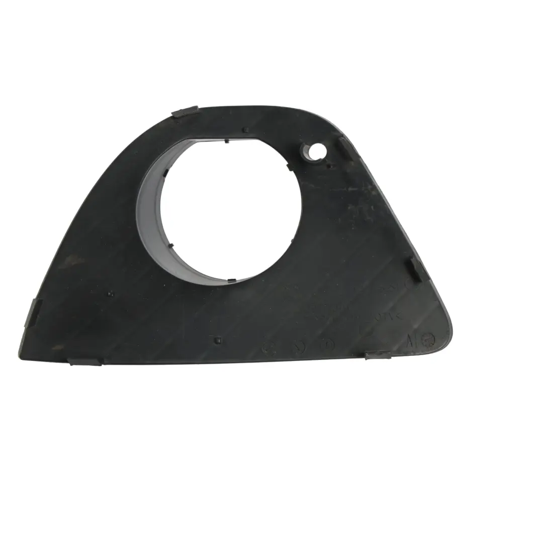 Soporte Bracket Antiniebla Parachoques Delantero Izquierdo para BMW E46 con número de pieza 7147529 BMW E46 Soporte Bracket Antiniebla Parachoques Delantero Izquierdo - SKU 7147529 - Número de pieza 7147529