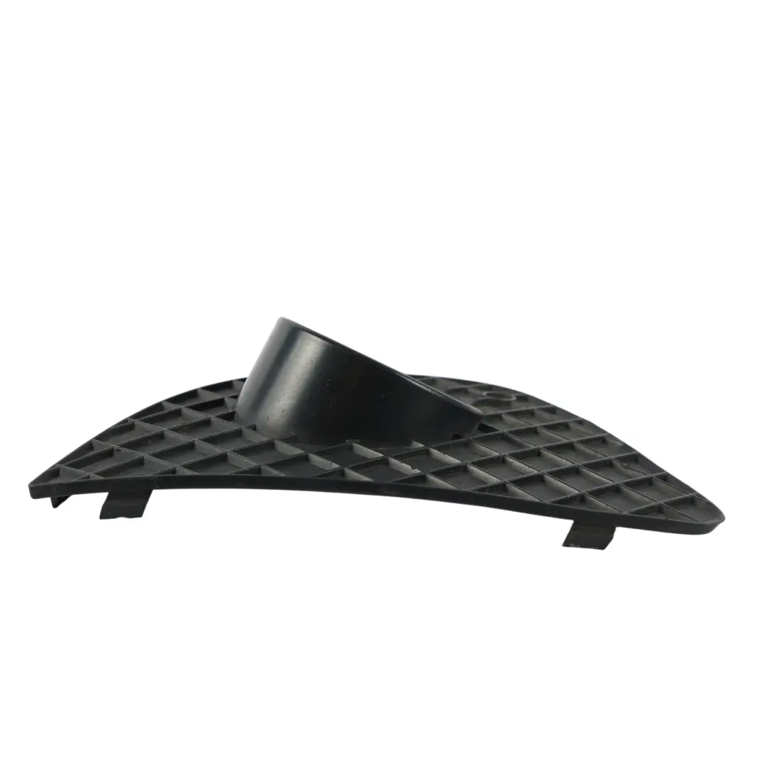 BMW E46 Front Bumper Fog Light Cover Surround Bracket Support Right O/S - SKU 7147530 - Part number 7147530