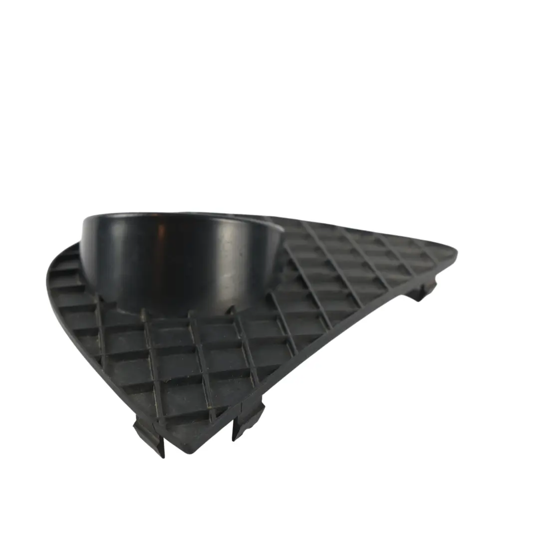 Soporte Bracket Faro Antiniebla Parachoques Delantero Derecho para BMW E46 con número de pieza 7147530 BMW E46 Soporte Bracket Faro Antiniebla Parachoques Delantero Derecho - SKU 7147530 - Número de pieza 7147530