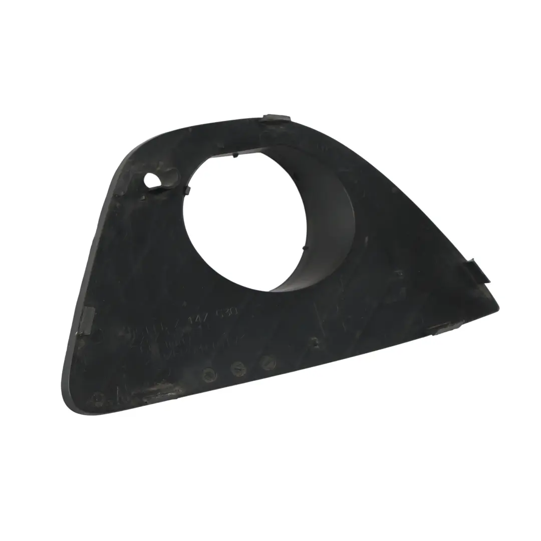 Soporte Bracket Faro Antiniebla Parachoques Delantero Derecho para BMW E46 con número de pieza 7147530 BMW E46 Soporte Bracket Faro Antiniebla Parachoques Delantero Derecho - SKU 7147530 - Número de pieza 7147530