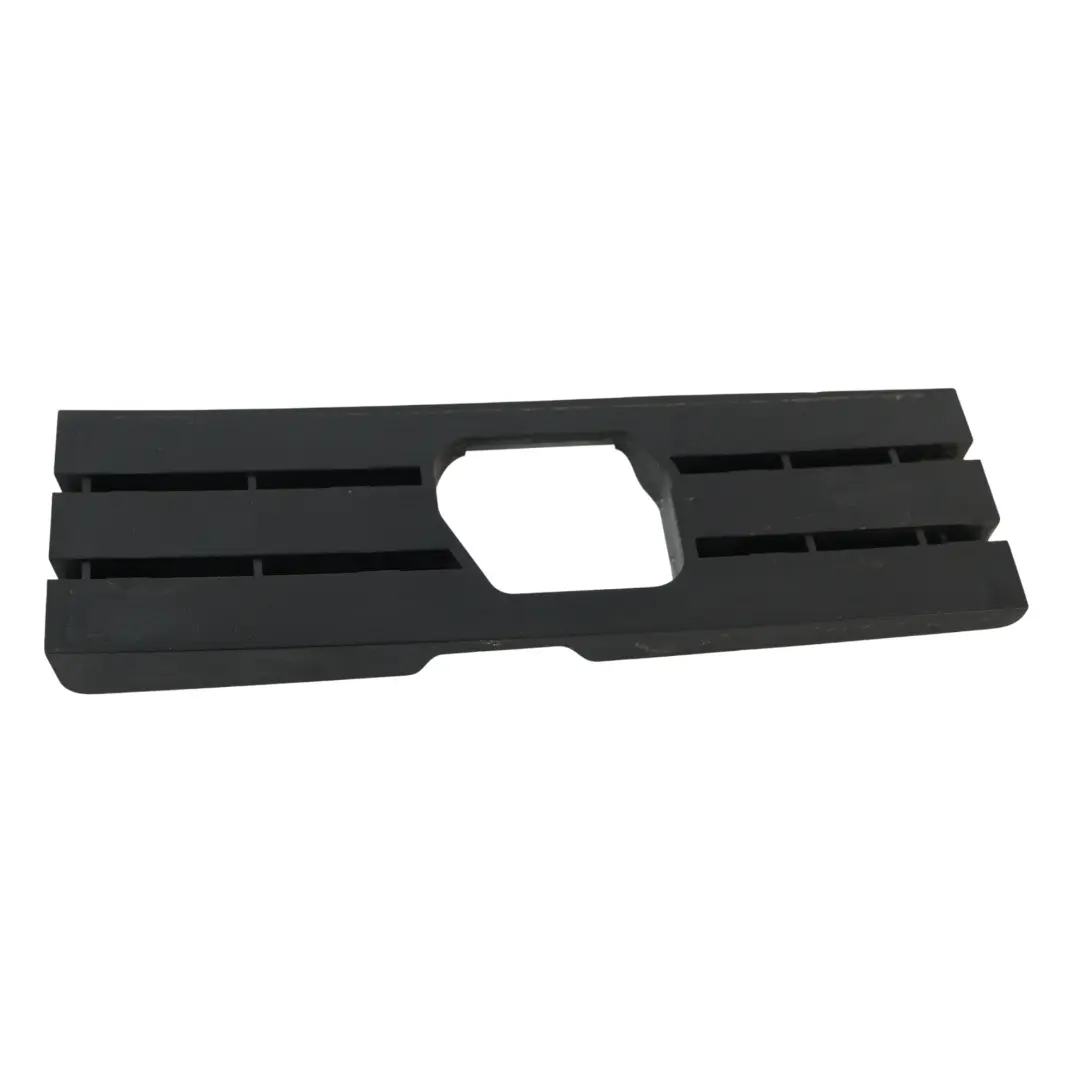 BMW E90 Soporte Panel Cubierta Parachoques Delantero Derecho - SKU 7159280 - Número de pieza 7159280