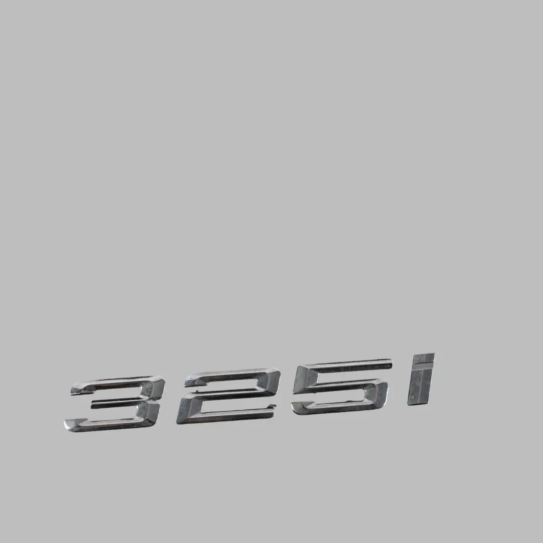 BMW E60 E61 LCI Emblema Insignia Lettering 523I - SKU 7163897 - Número de pieza 7163897