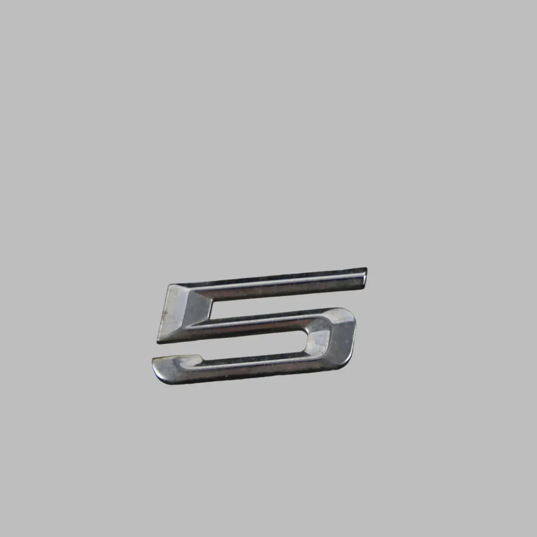 Scritta Badge Emblema 523I per BMW E60 E61 LCI con numero di parte 7163897 BMW E60 E61 LCI Scritta Badge Emblema 523I - SKU 7163897 - Numero di parte 7163897