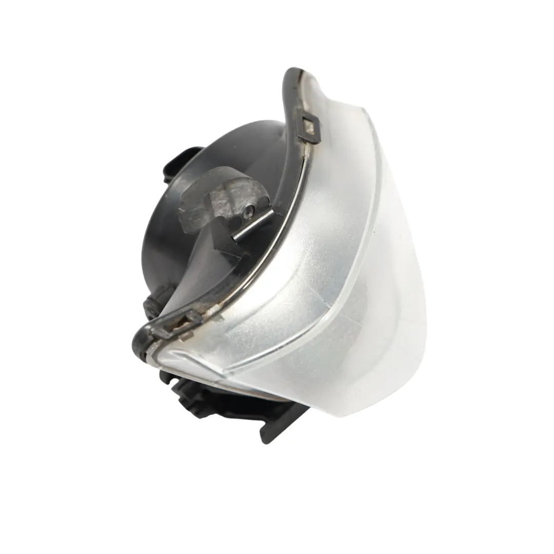 Fendinebbia Paraurti Anteriore Destro per BMW E63 E64 LCI con numero di parte 7177176 BMW E63 E64 LCI Fendinebbia Paraurti Anteriore Destro - SKU 7177176 - Numero di parte 7177176