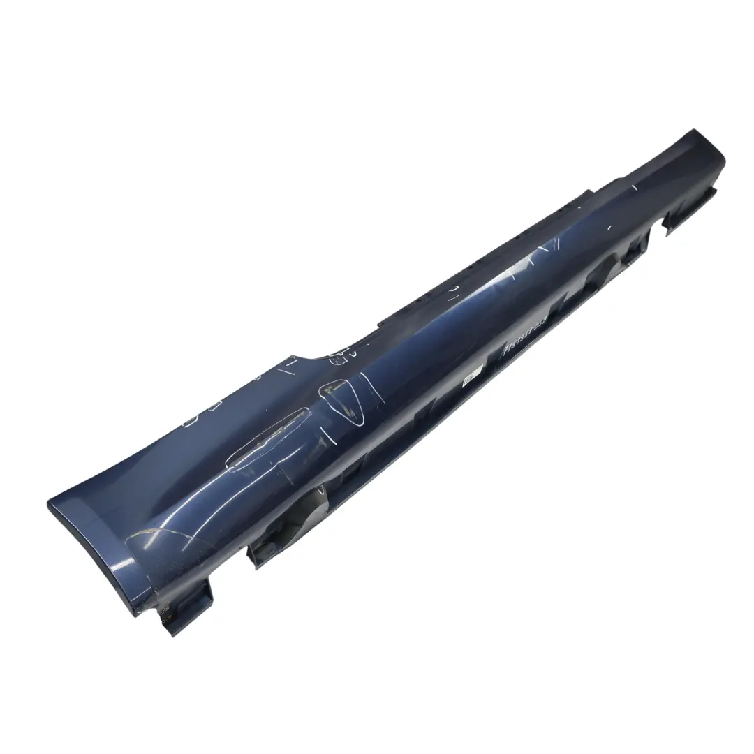 Seuil Porte Côté Droit Bleu Océan Métallique A76 pour BMW E63 E64 LCI à propos du numéro de pièce 7181988 BMW E63 E64 LCI Seuil Porte Côté Droit Bleu Océan Métallique A76 - SKU 7181988-DSB - Numéro de pièce 7181988