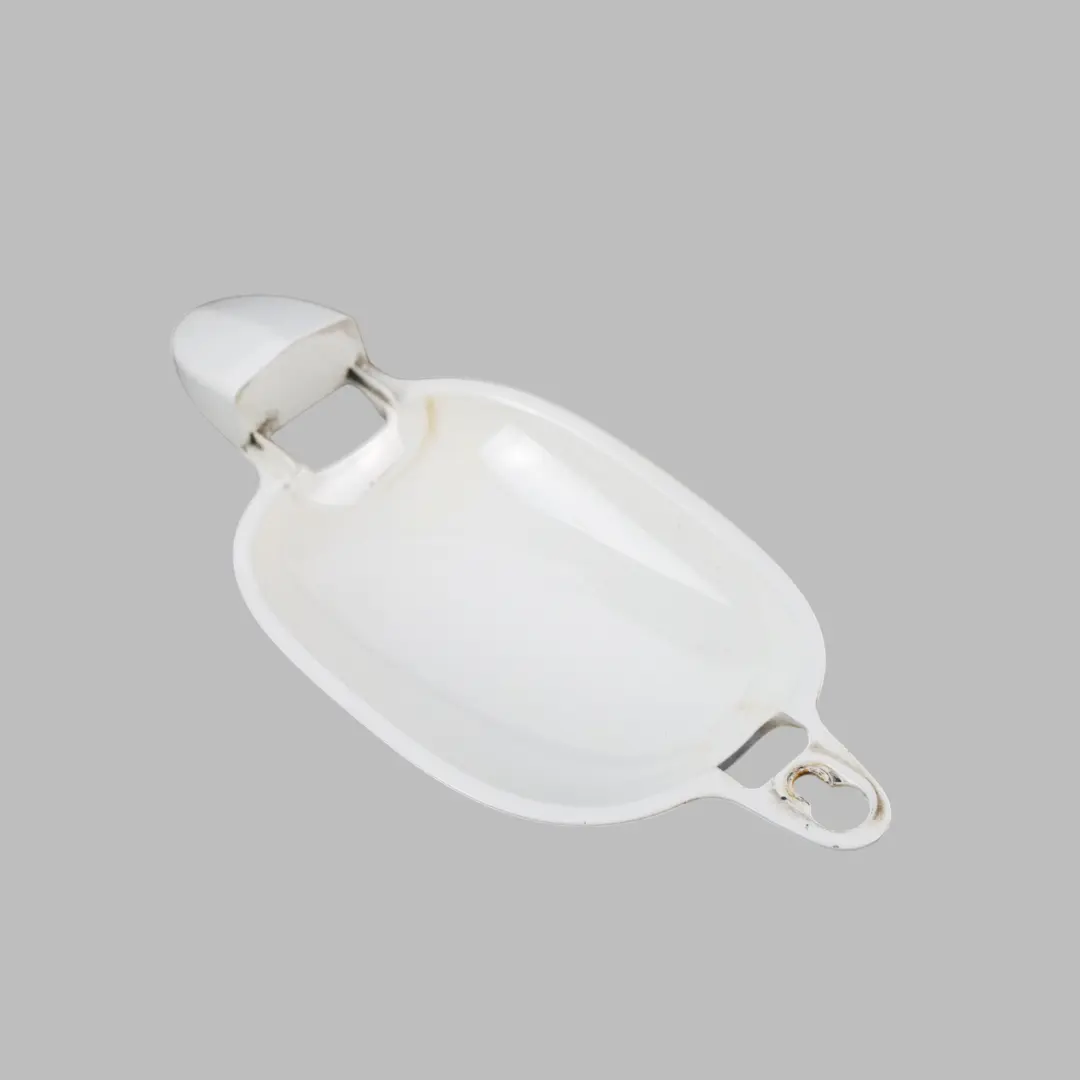 Panneau Garniture Poignée Arrière Gauche Alpinweiss 3 Blanc pour BMW E60 E61 à propos du numéro de pièce 0154342 BMW E60 E61 Panneau Garniture Poignée Arrière Gauche Alpinweiss 3 Blanc - SKU 0154342-AW - Numéro de pièce 0154342