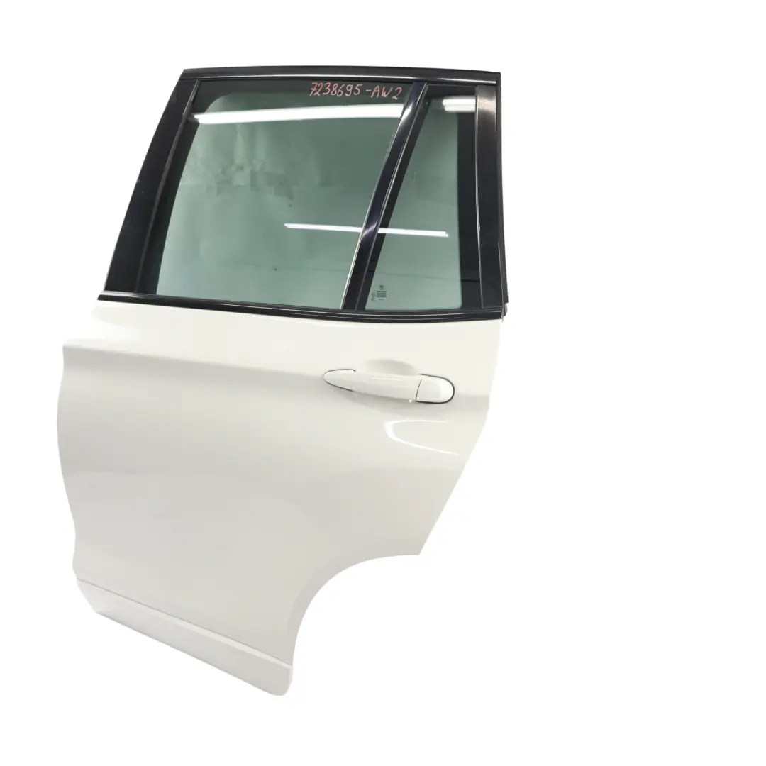 Puerta Trasera Izquierda Alpinweiss Alpine Blanco 3 - 300 para BMW X3 F25 con número de pieza 7238695 BMW X3 F25 Puerta Trasera Izquierda Alpinweiss Alpine Blanco 3 - 300 - SKU 7238695-AW2 - Número de pieza 7238695