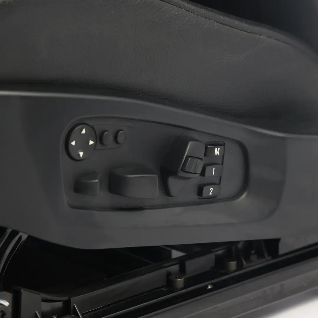 Siège Confort Avant Gauche Mémoire Chauffant Cuir Noir Dakota pour BMW E60 E61 à propos du numéro de pièce 7249399 BMW E60 E61 Siège Confort Avant Gauche Mémoire Chauffant Cuir Noir Dakota - SKU 7249399-3 - Numéro de pièce 7249399