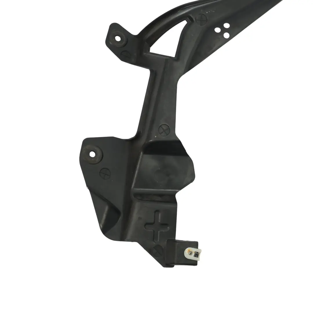 Moldura Inferior Trasera Derecha para BMW F45 F46 Gran Tourer con número de pieza 7290808 BMW F45 F46 Gran Tourer Moldura Inferior Trasera Derecha - SKU 7290808 - Número de pieza 7290808