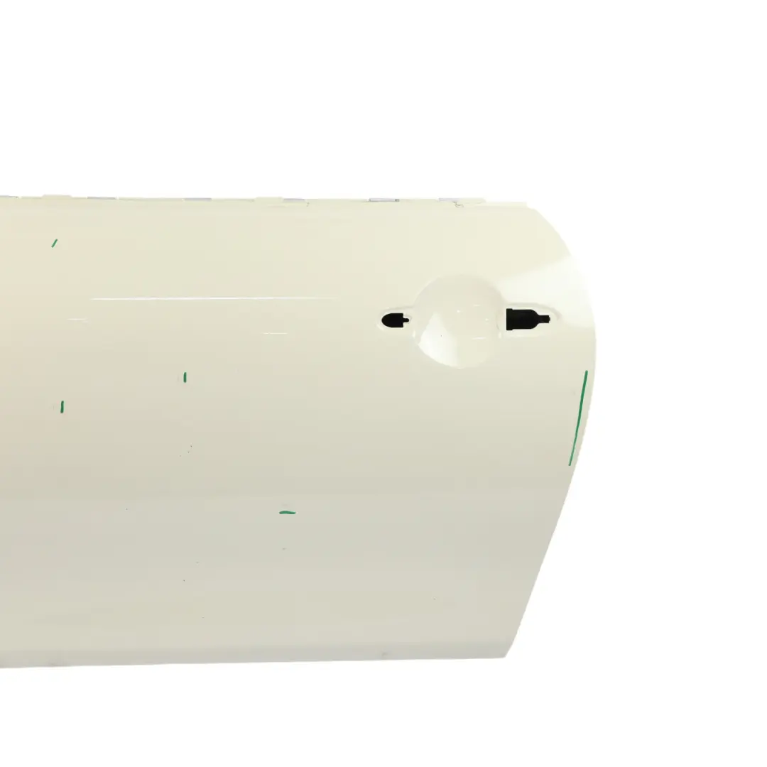 Puerta Delantera Izquierda Pepper White - 850 para Mini F56 F57 con número de pieza 7294265 Mini F56 F57 Puerta Delantera Izquierda Pepper White - 850 - SKU 7294265-PW - Número de pieza 7294265