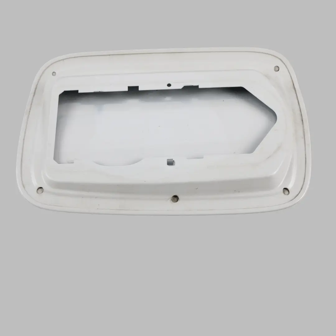 BMW F45 Tourer Couvercle Trappe Carburant Blanc Minéral Métallisé A96 - SKU 7302268-MW - Numéro de pièce 7302268