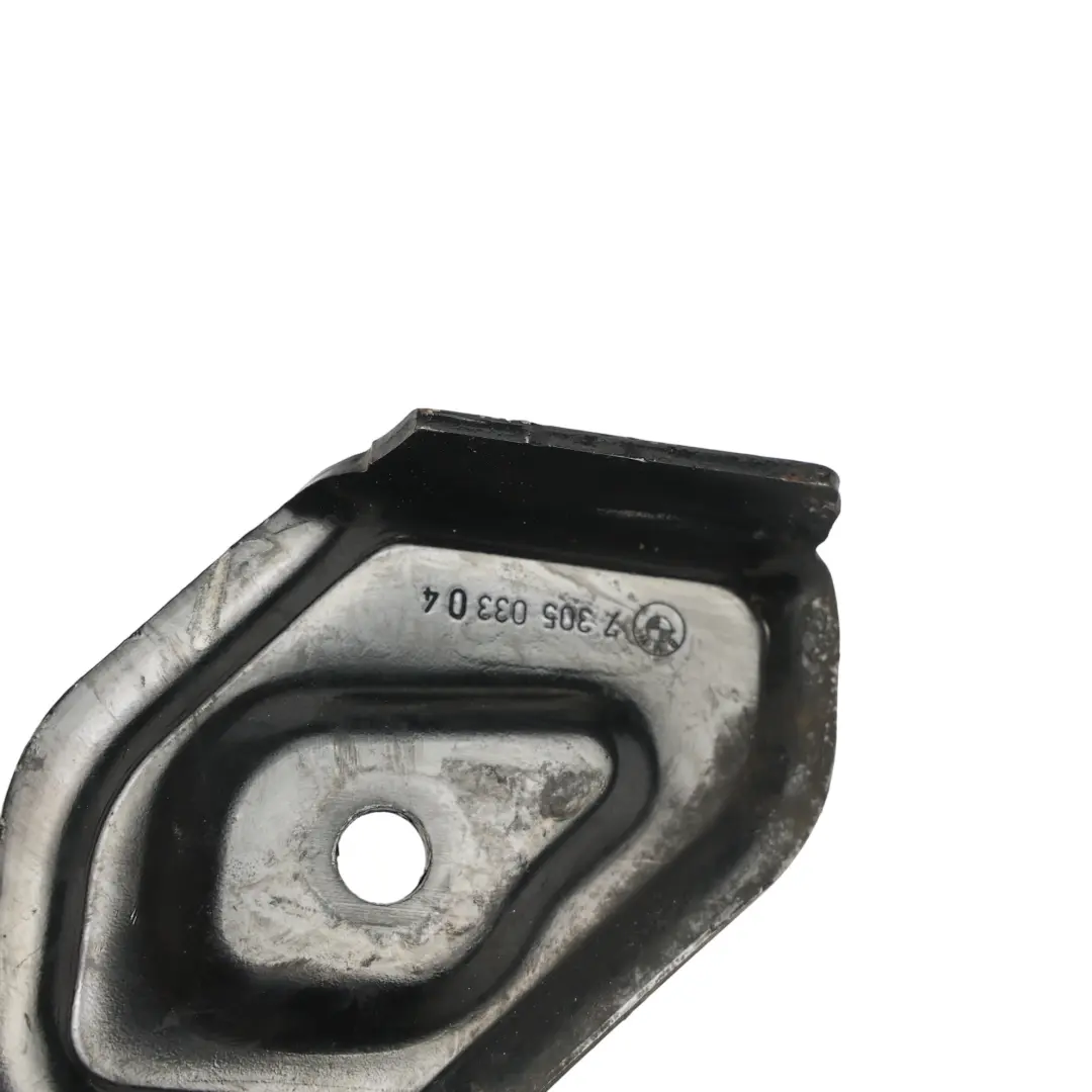Adapter Platte Vordere Halterung Links für BMW E82 E88 mit Teilenummer 7305033 BMW E82 E88 Adapter Platte Vordere Halterung Links - SKU 7305033 - Teilenummer 7305033