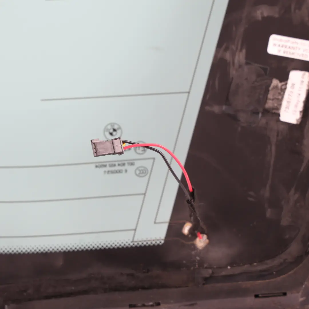 Side Window Quarter Glass Fixed Rear Left N/S AS2 Glazing to BMW X5 F15 with Part number 7305773 BMW X5 F15 Side Window Quarter Glass Fixed Rear Left N/S AS2 Glazing - SKU 7305773-1 - Part number 7305773