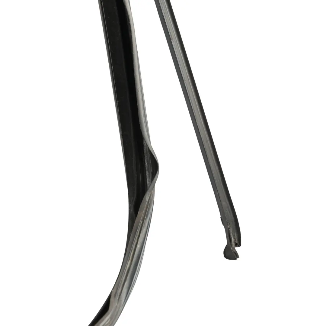 Window Sealing Front Door Right O/S Guide Frame Gasket Seal to BMW F45 with Part number 7326148 BMW F45 Window Sealing Front Door Right O/S Guide Frame Gasket Seal - SKU 7326148 - Part number 7326148