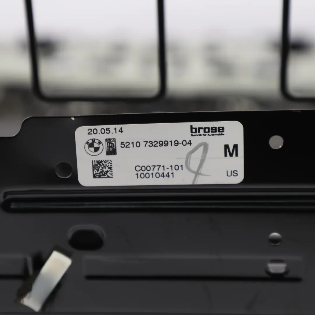 Frame Seat Front Right O/S to BMW F01 F02 LCI F07 F10 X5 F15 Comfort Seat with Part number 7329942 BMW F01 F02 LCI F07 F10 X5 F15 Comfort Seat Frame Seat Front Right O/S - SKU 7329942 - Part number 7329942