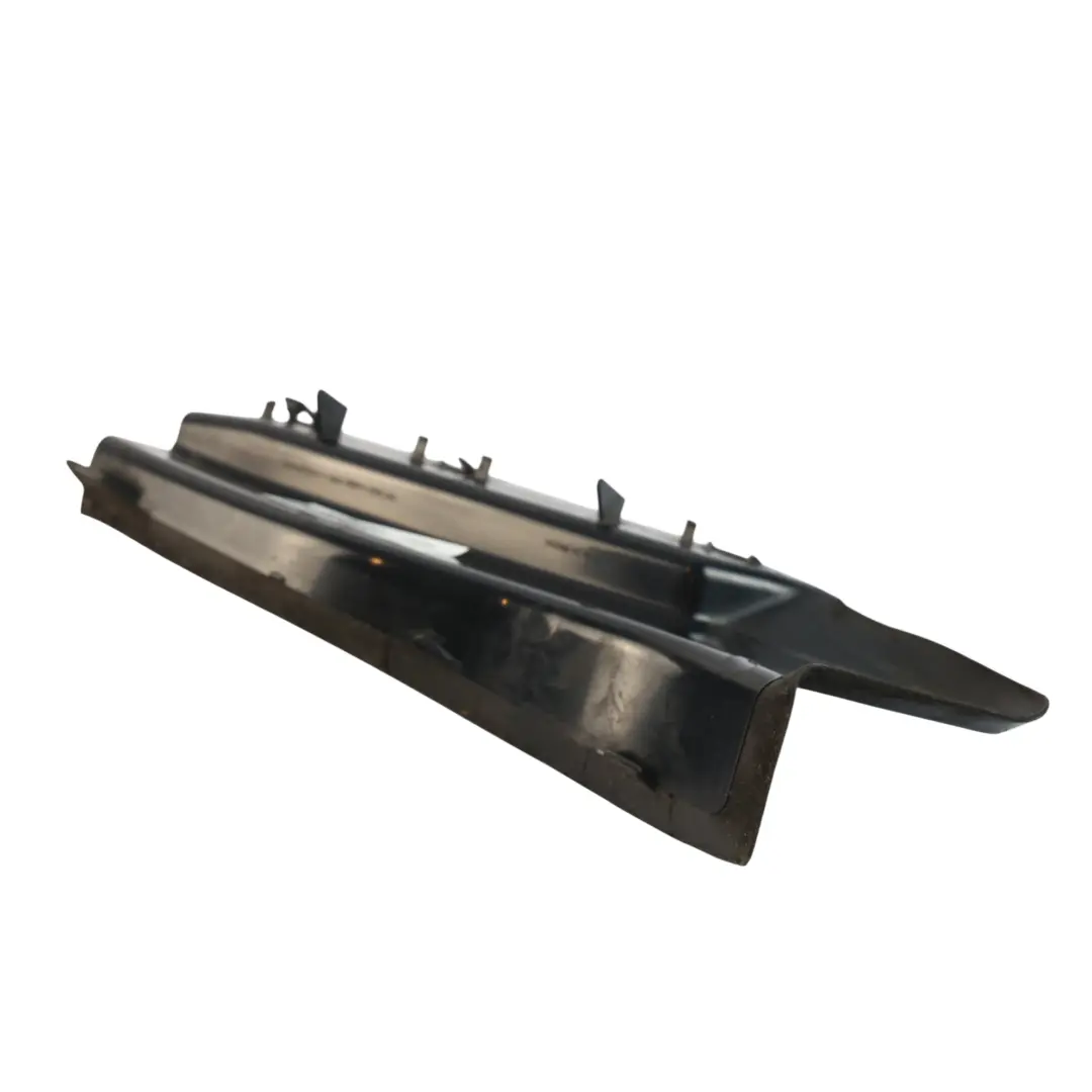 Panneau Finition Feu Arrière Droit pour BMW X5 F15 à propos du numéro de pièce 7342234 BMW X5 F15 Panneau Finition Feu Arrière Droit - SKU 7342234 - Numéro de pièce 7342234