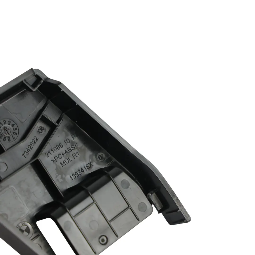 BMW F46 Hintere Sitz Verkleidung Halterung Abdeckung Außen Links Schwarz - SKU 7342822 - Teilenummer 7342822