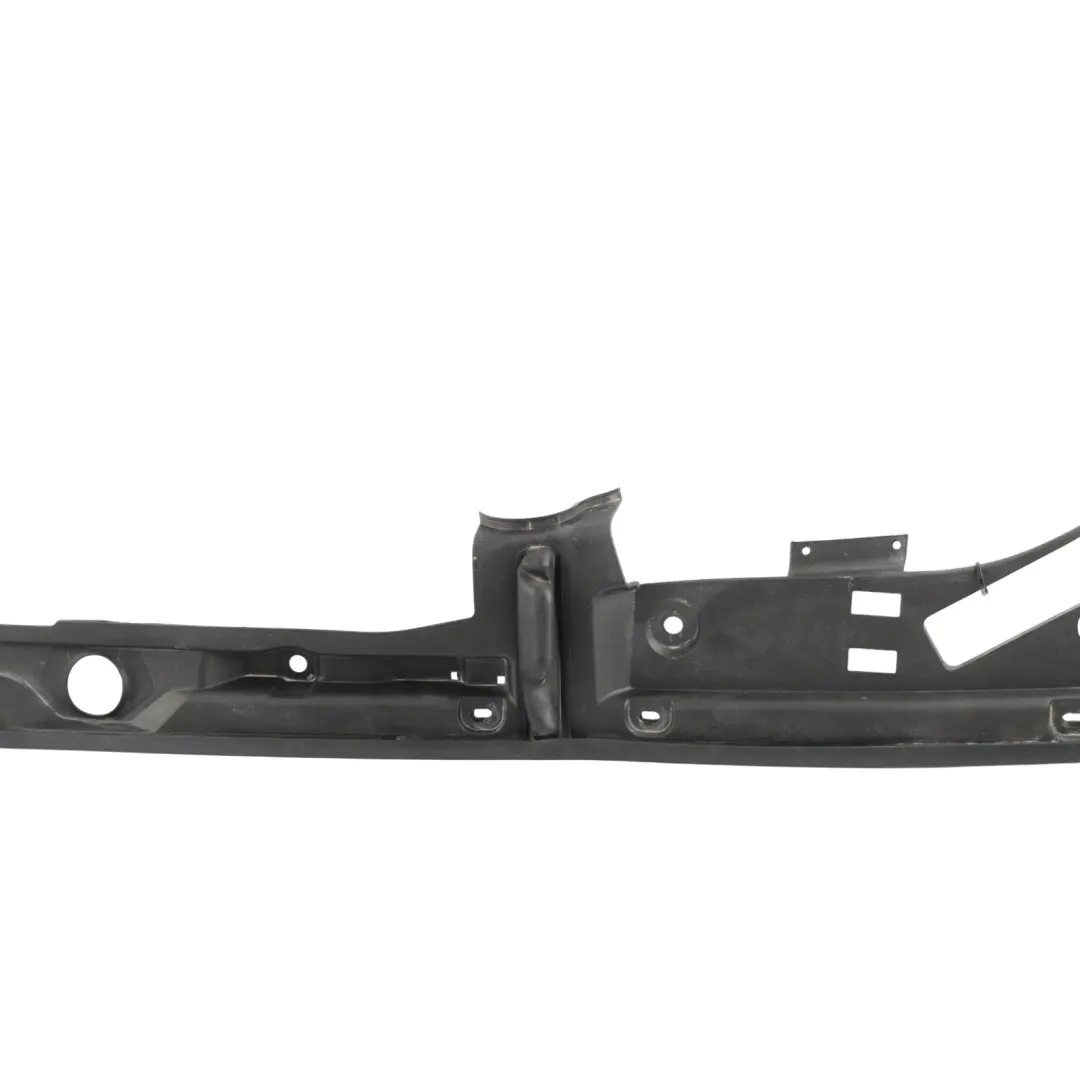 Wing Panel Seal Insulator Cover Front Right O/S to BMW G30 G31 with Part number 7349606 BMW G30 G31 Wing Panel Seal Insulator Cover Front Right O/S - SKU 7349606 - Part number 7349606