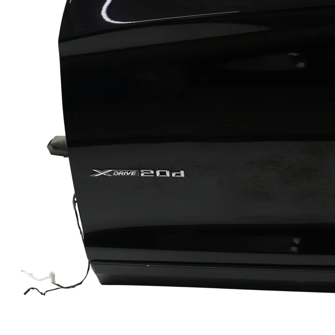 Puerta Delantera Izquierda Schwarz 2 Negro 668 para BMW X3 F25 con número de pieza 7355803 BMW X3 F25 Puerta Delantera Izquierda Schwarz 2 Negro 668 - SKU 7355803-SCH1 - Número de pieza 7355803