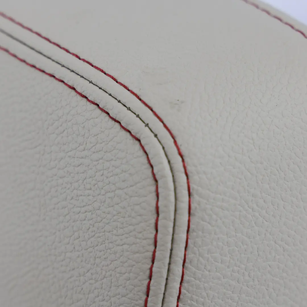 Poggiatesta Centrale Sedile Posteriore Pelle Avorio Bianco per BMW X3 F25 con numero di parte 7367255 BMW X3 F25 Poggiatesta Centrale Sedile Posteriore Pelle Avorio Bianco - SKU 7367255 - Numero di parte 7367255