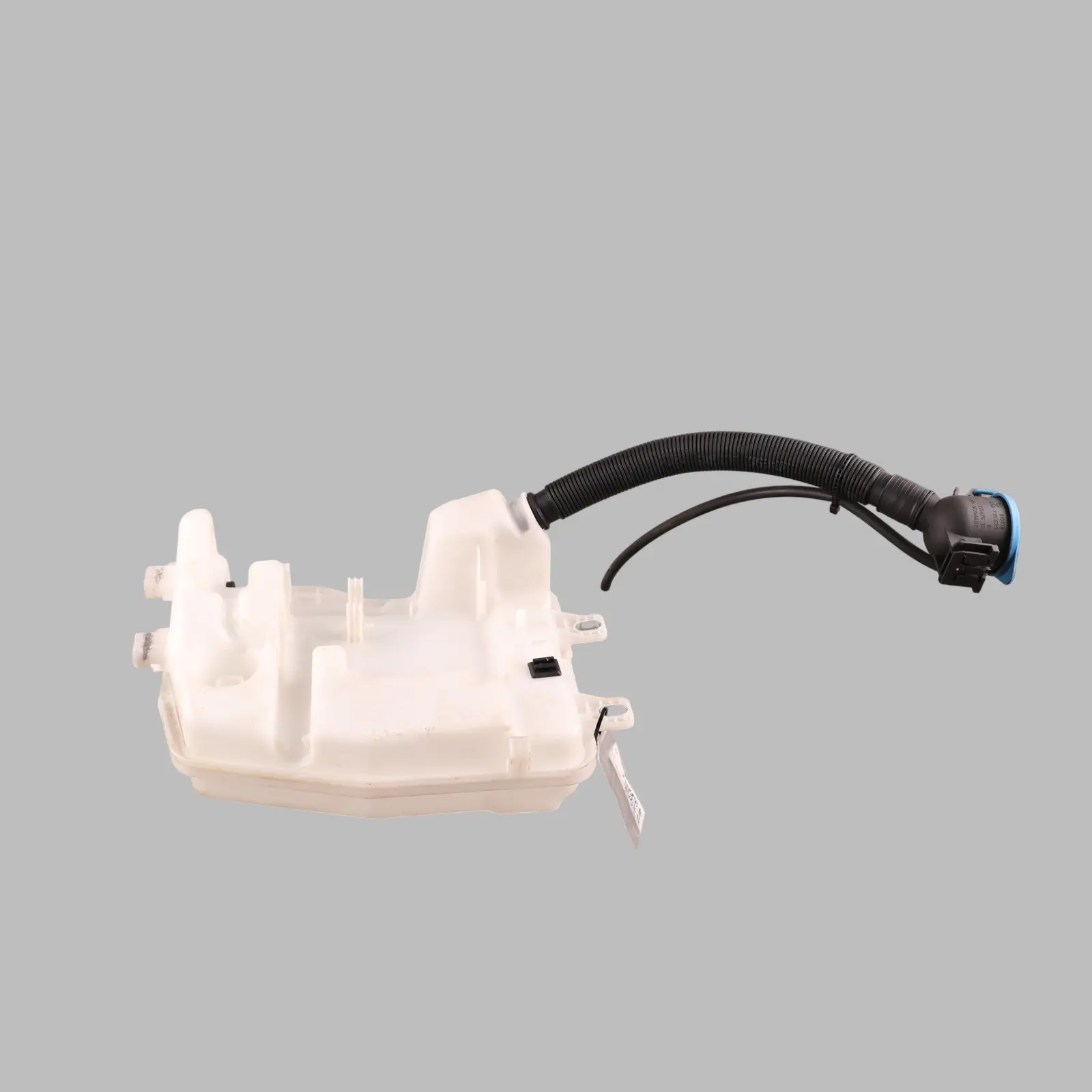 BMW F46 Gran Tourer Windscreen Washer Bottle Tank Reservoir 7369649