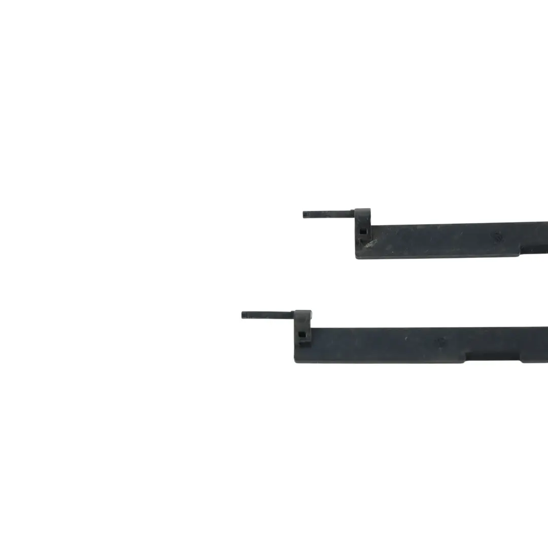 Modanatura Tetto Copertura Set Sinistro Destro Nero Zaffiro 475 per BMW F36 con numero di parte 7372800 BMW F36 Modanatura Tetto Copertura Set Sinistro Destro Nero Zaffiro 475 - SKU 7372800-BS1 - Numero di parte 7372800