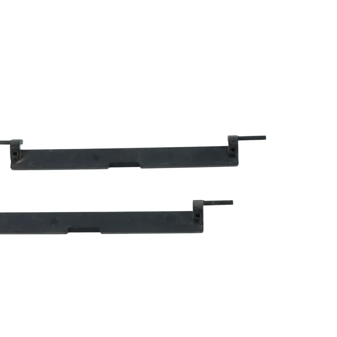 Modanatura Tetto Copertura Set Sinistro Destro Nero Zaffiro 475 per BMW F36 con numero di parte 7372800 BMW F36 Modanatura Tetto Copertura Set Sinistro Destro Nero Zaffiro 475 - SKU 7372800-BS1 - Numero di parte 7372800