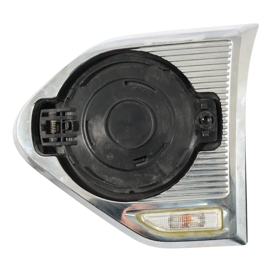 Moldura Enchufe Carga Híbrido para Mini Countryman F60 Cooper SE ALL4 con número de pieza 7382536 Mini Countryman F60 Cooper SE ALL4 Moldura Enchufe Carga Híbrido - SKU 7382536-2 - Número de pieza 7382536