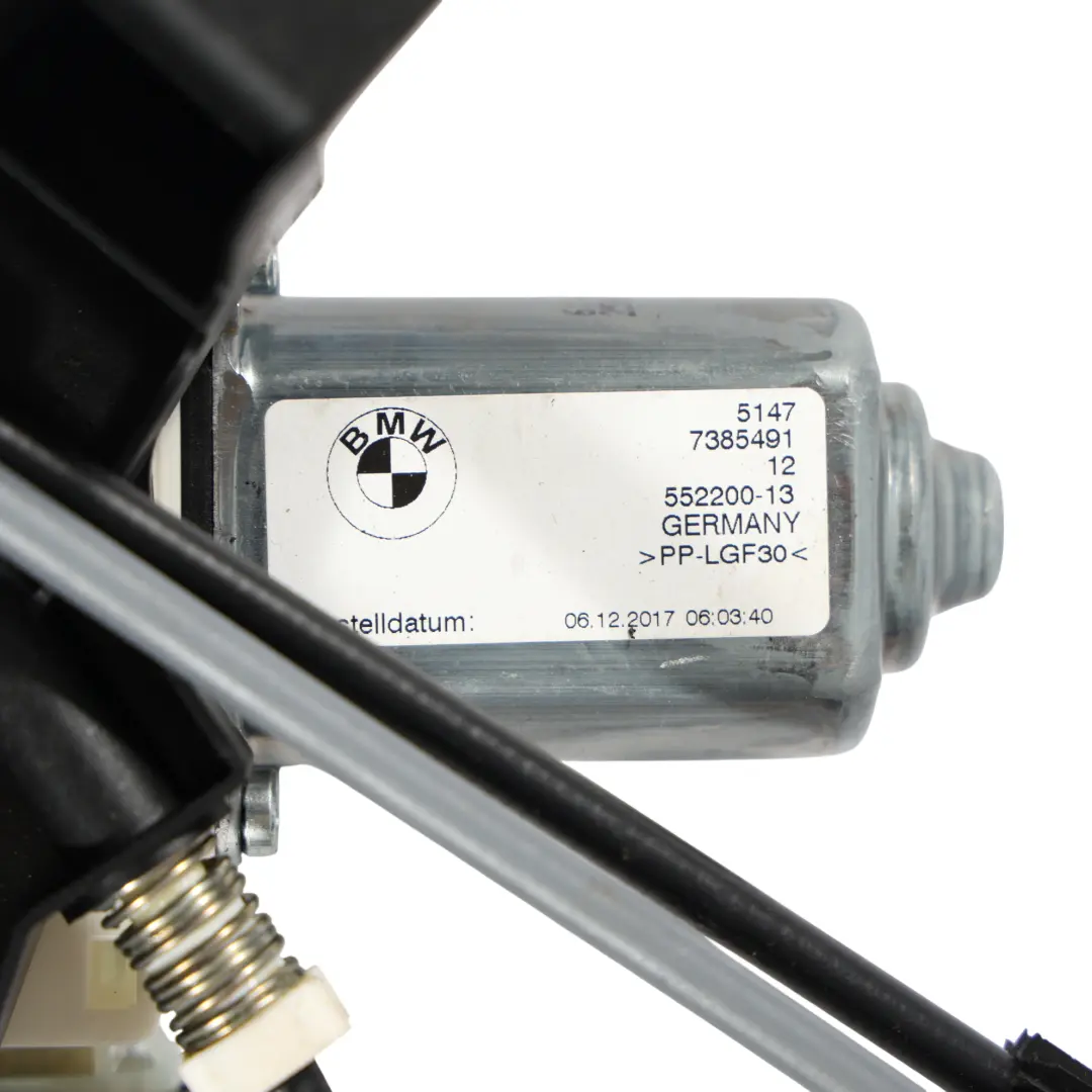 BMW G30 G31 Mechanizm Silniczek Rolety Tylnej Słupek D - SKU 7385491 - Numer Części 7385491