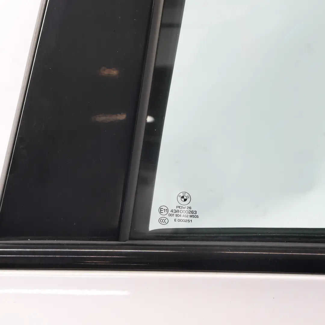BMW X5 F15 Puerta Trasera Izquierda Glacier Silver Metallic - A83 - SKU 7386739-GSB - Número de pieza 7386739