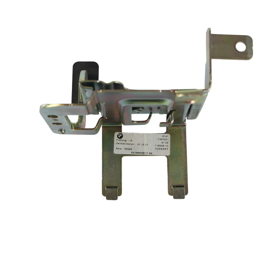 BMW G31 Boot Trunk Blind Roller Support Bracket Holder Mount Left N/S - SKU 7387501 - Part number 7387501