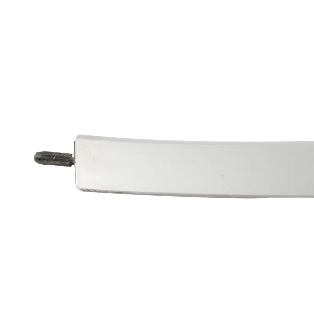 Windscreen Trim Strip Moulding Left N/S Glacier Silber - A83 to BMW X5 F15 with Part number 7387917 BMW X5 F15 Windscreen Trim Strip Moulding Left N/S Glacier Silber - A83 - SKU 7387917-GSB - Part number 7387917