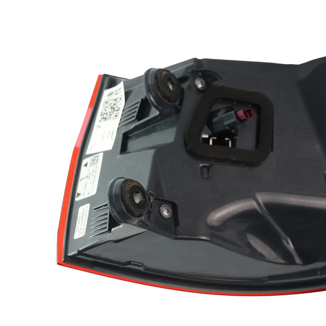 BMW G31 Touring Luz Trasera Lateral Exterior Izquierda - SKU 7388947 - Número de pieza 7388947