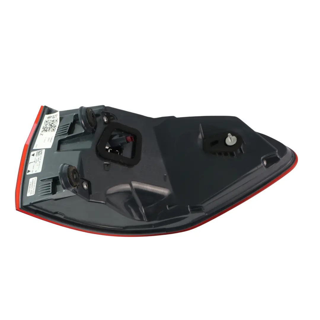 BMW G31 Touring Tail Light Side Lamp Outer Taillight Rear Left N/S - SKU 7388947 - Part number 7388947
