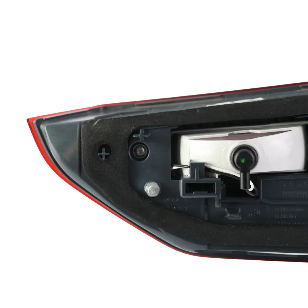 BMW G31 Touring Feu Arrière Intérieur Hayon Gauche - SKU 7388949 - Numéro de pièce 7388949