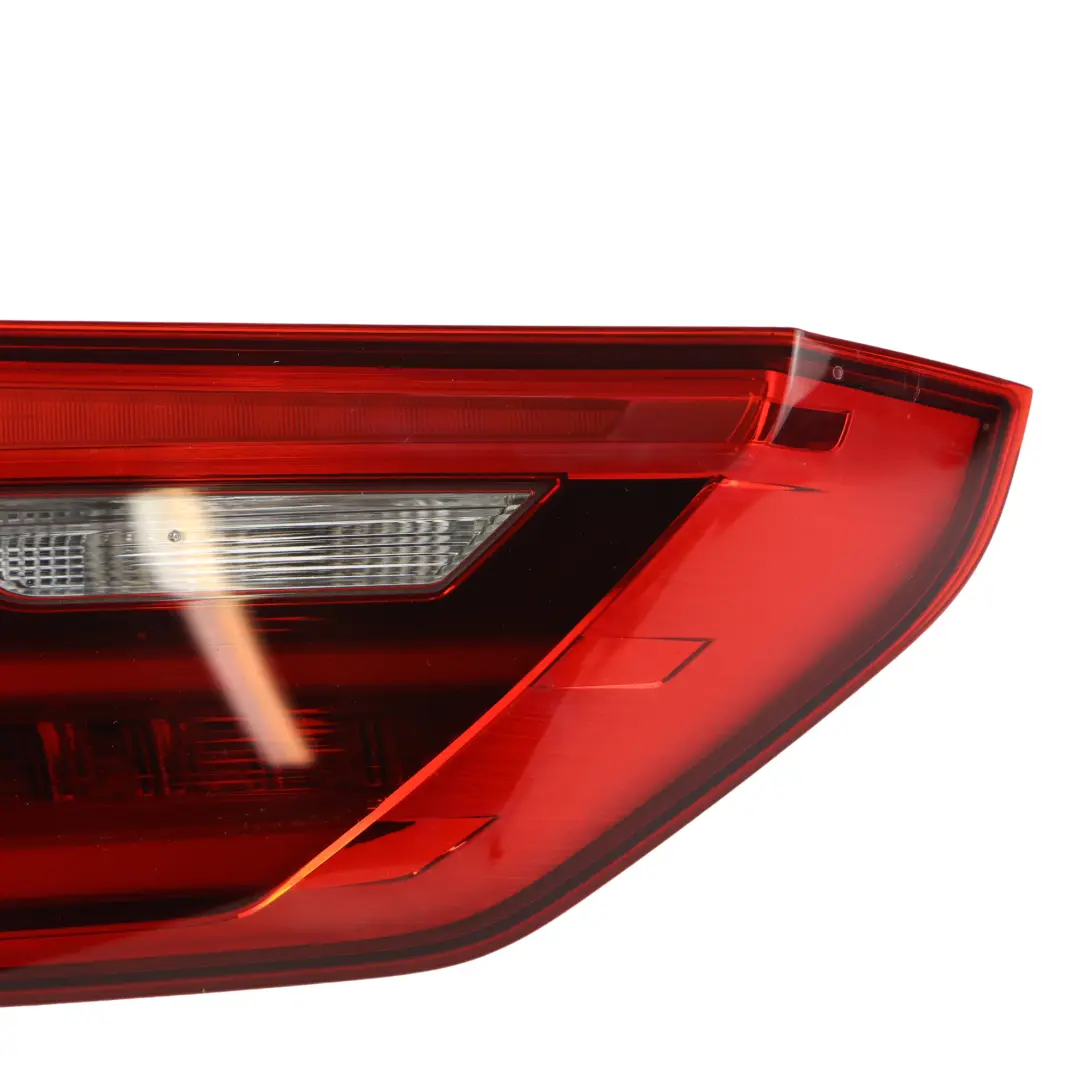BMW G31 Touring Kombi Lampa Tylna W Klapę Bagażnika Lewa - SKU 7388949 - Numer Części 7388949