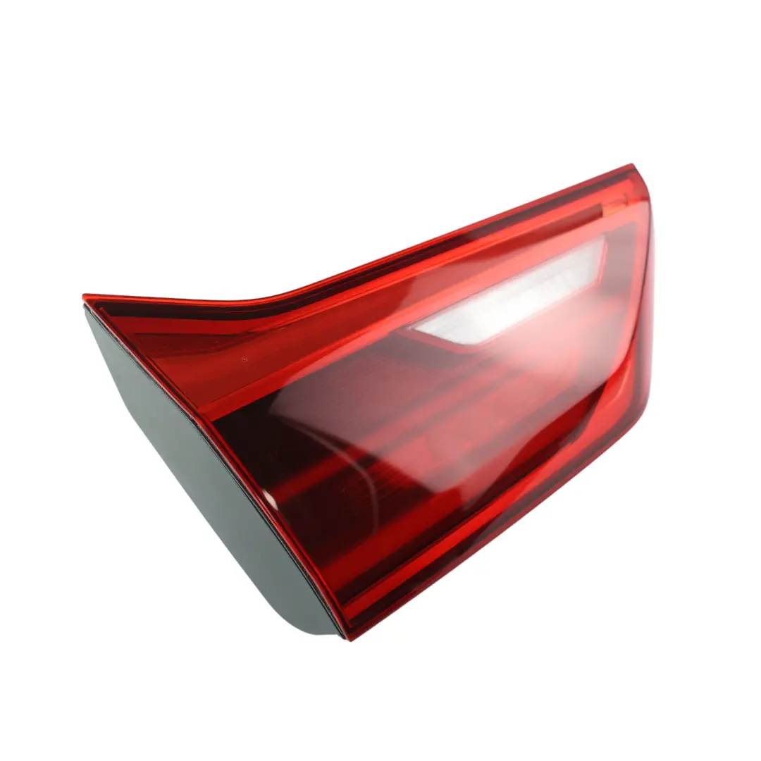 BMW G31 Touring Kombi Lampa Tylna W Klapę Bagażnika Lewa - SKU 7388949 - Numer Części 7388949