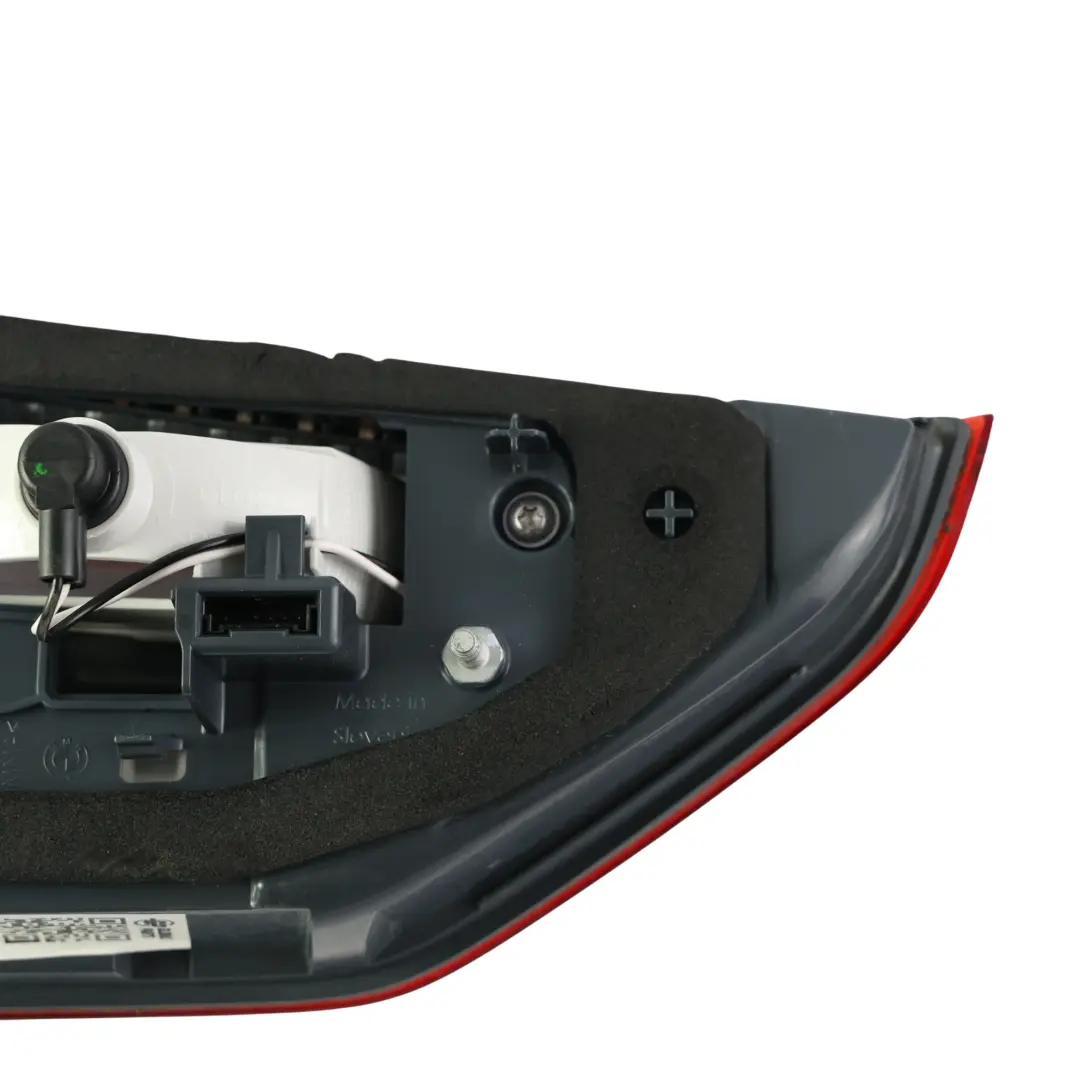 BMW G31 Touring Feu Arrière Intérieur Hayon Droit - SKU 7388950 - Numéro de pièce 7388950