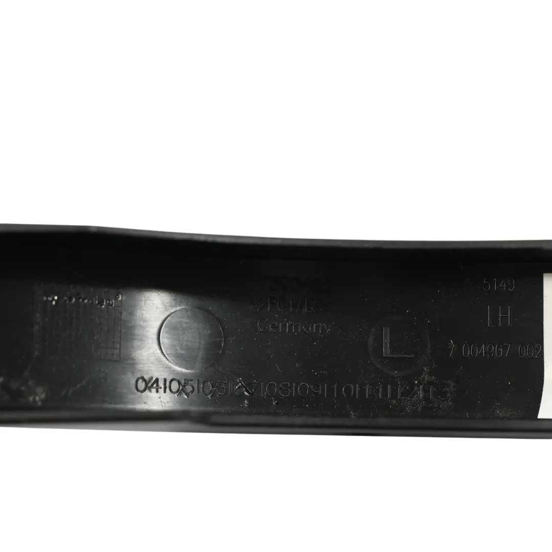 Couvercle Garniture Charnière Hayon Arrière Gauche pour BMW G31 à propos du numéro de pièce 7390403 BMW G31 Couvercle Garniture Charnière Hayon Arrière Gauche - SKU 7390403 - Numéro de pièce 7390403