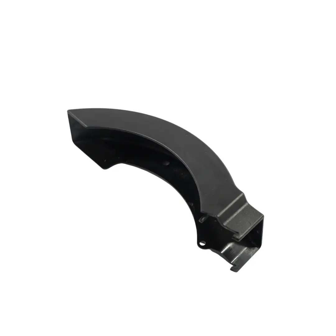 Cubierta Panel Bisagra Portón Trasero Izquierdo para BMW G31 con número de pieza 7390403 BMW G31 Cubierta Panel Bisagra Portón Trasero Izquierdo - SKU 7390403 - Número de pieza 7390403