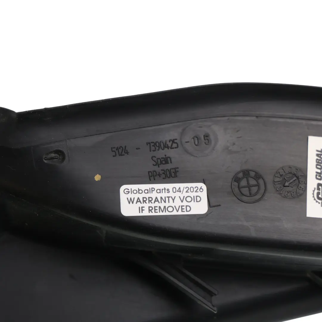 Cache Feu Arrière Gouttière Garniture Panneau Gauche pour BMW G31 Touring à propos du numéro de pièce 7390425 BMW G31 Touring Cache Feu Arrière Gouttière Garniture Panneau Gauche - SKU 7390425 - Numéro de pièce 7390425