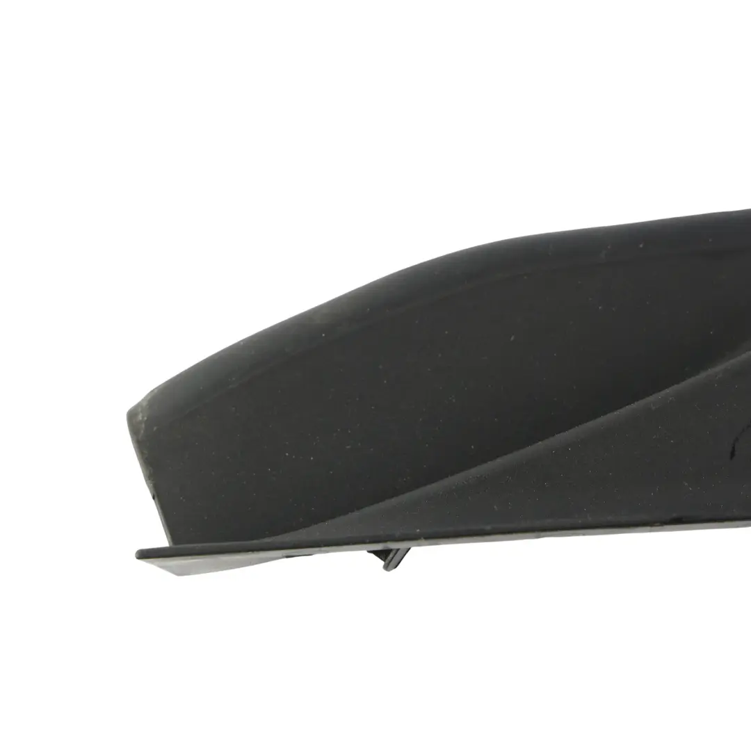 Heckleuchte Abdeckung Rinne Zierleiste Links für BMW G31 Touring mit Teilenummer 7390425 BMW G31 Touring Heckleuchte Abdeckung Rinne Zierleiste Links - SKU 7390425 - Teilenummer 7390425