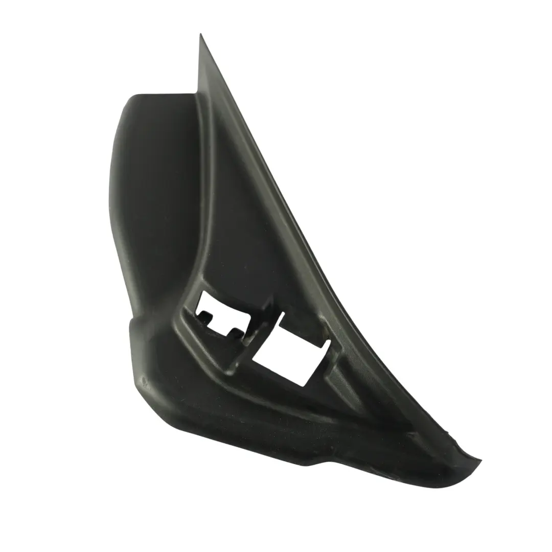 BMW G30 G31 Osłona Rynna Lampy Tylnej Prawa - SKU 7390426 - Numer Części 7390426